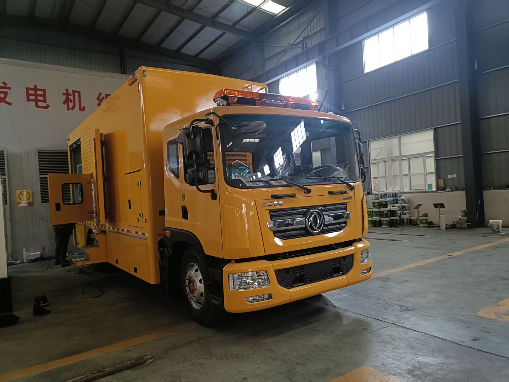 MOBILE  SILENT GENERATOR SET thumb2